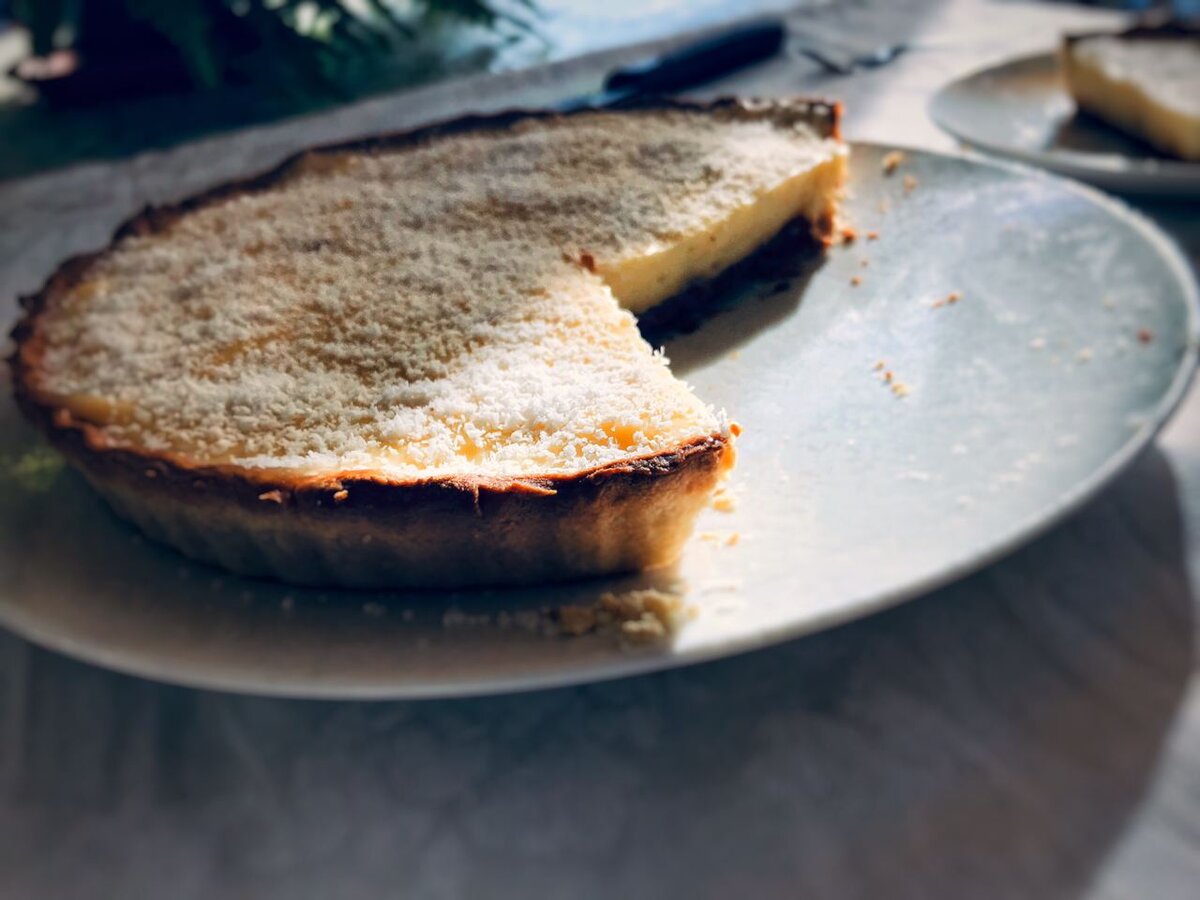 Нежный и ароматный крем - основа пирога