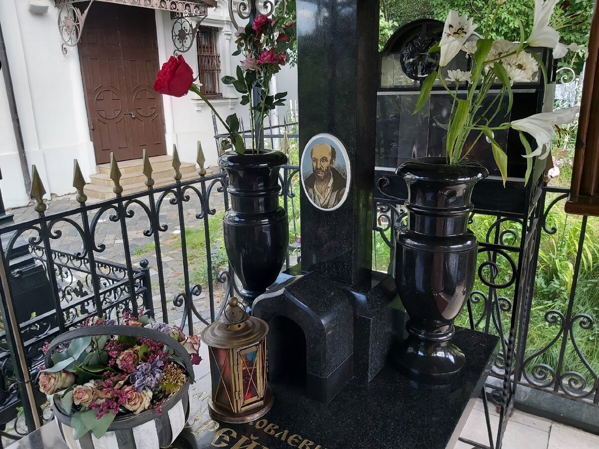 Московский пророк. Могила Ивана Корейши в Черкизово. Могила Ивана Яковлевича Корейши.