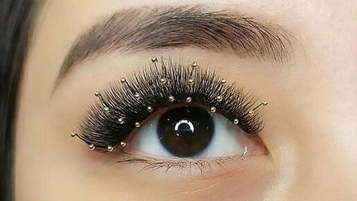 стихи я добавлю счастья и подкрашу реснички. техники наращивания lash tu lash. накрашенные ресницы. 5д , 2д объем. глаза накрашенные тушью.