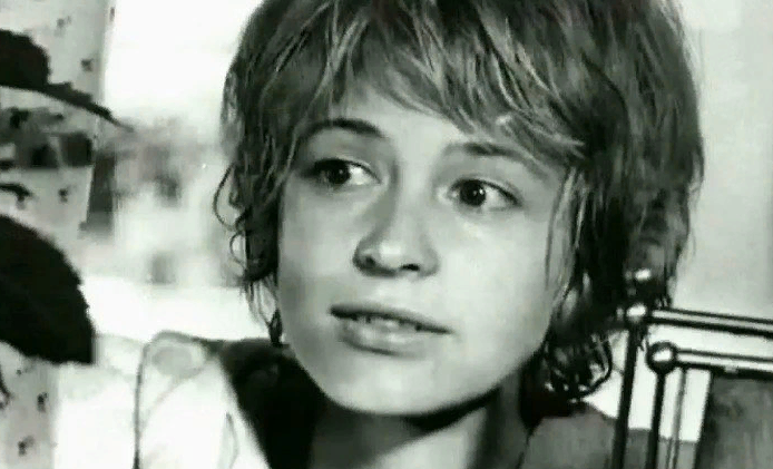 Хрупкая Марина Неелова: 35-ый размер обуви и дочь от известного шахматиста