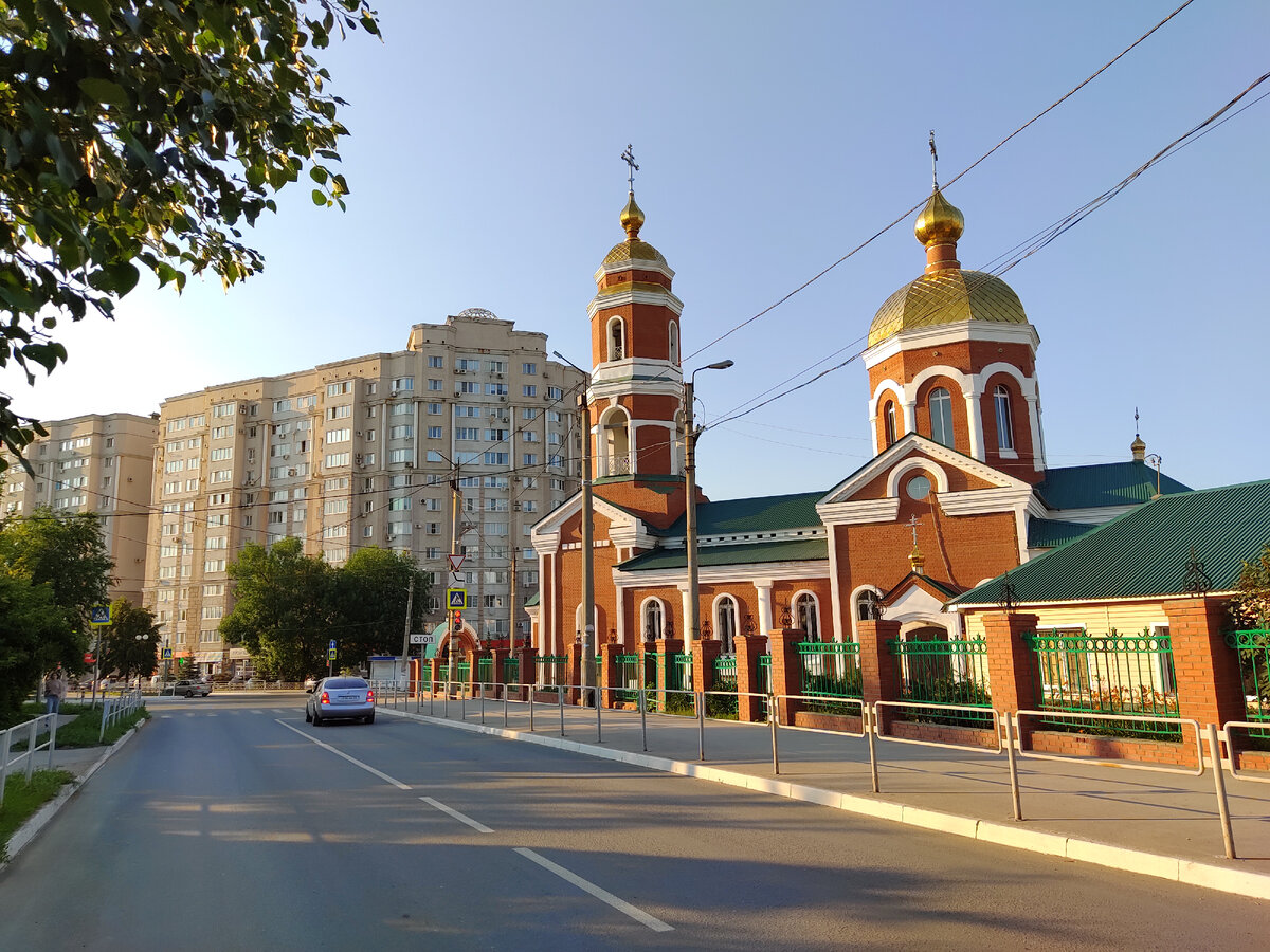 Город Новокуйбышевск Самарской области совершенно теряется на фоне прочих городов области, в первую очередь - самой Самары, спутником которой он является.-39