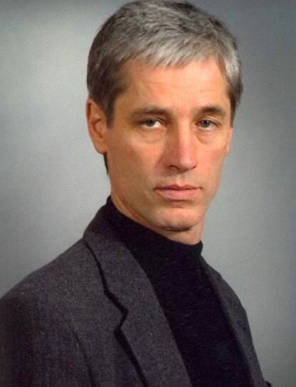 Фото: mir-znamenitostej.ru советский и российский актёр театра и кино, телеведущий - Сергей Иванович Варчук