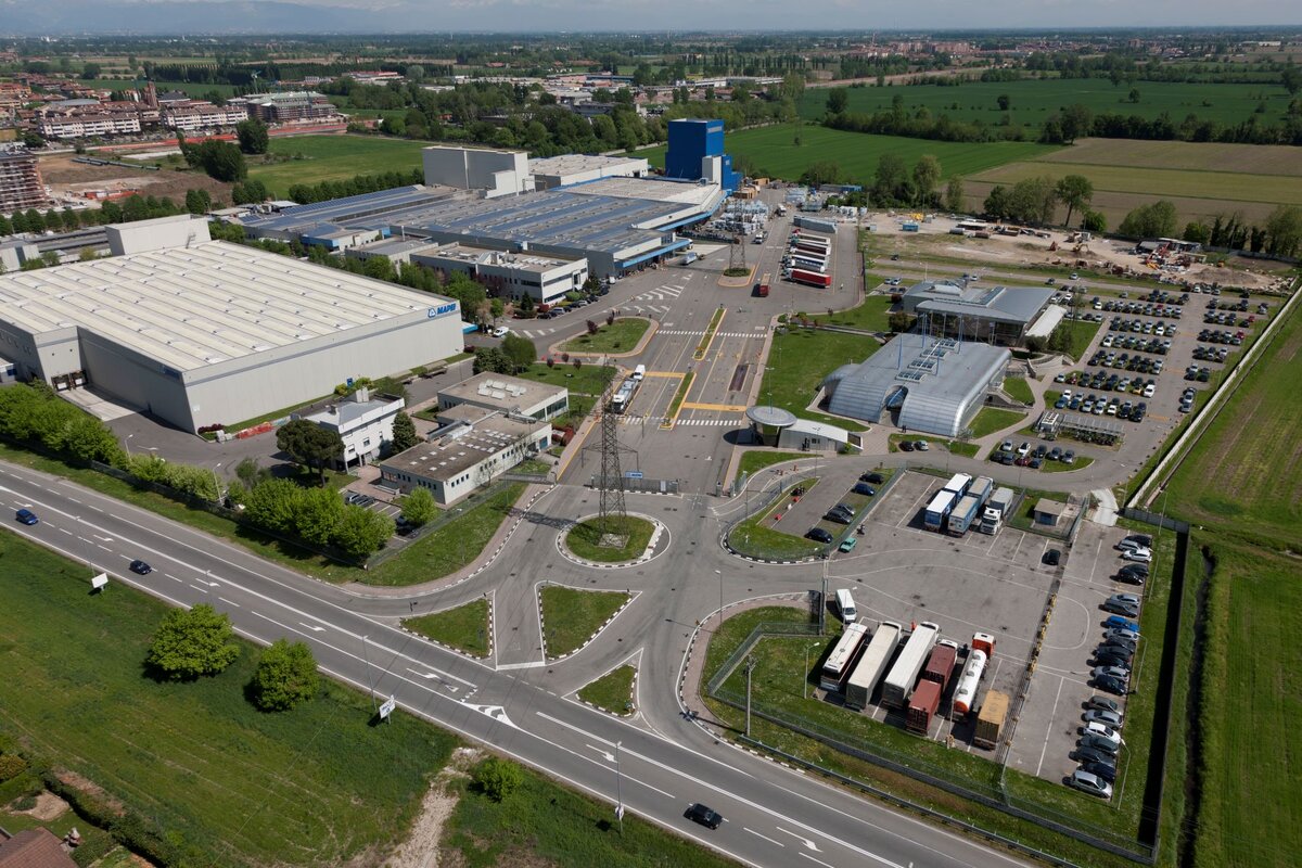 Завод MAPEI SpA Mediglia