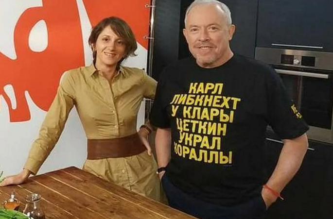 Макаревич с новой женой фото