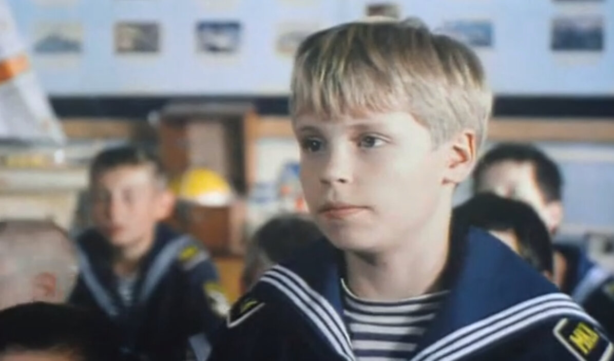 Кадр из кинофильма "Повелитель луж", 2001 г., режиссер и сценарист Сергей Русаков, композитор Тарас Буевский (скриншот)