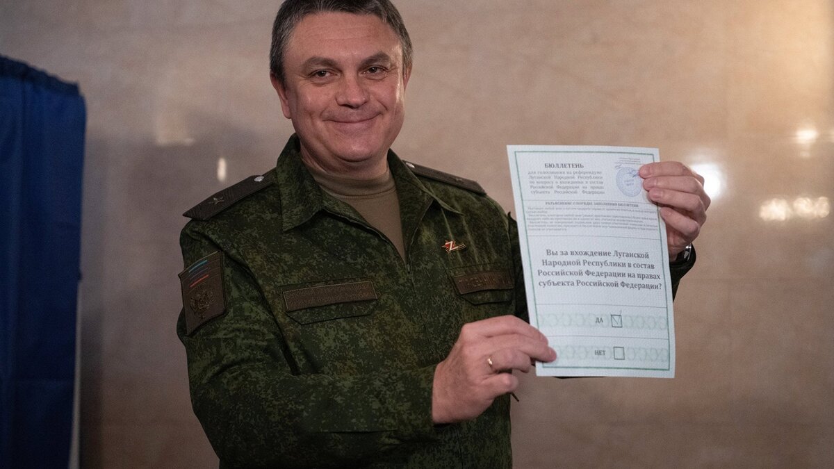    Референдумы о присоединении к России в ЛНР и ДНР© РИА Новости . Валерий Мельников