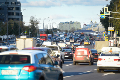    Автомобильные пробки в москве осенью ©Пелагия Тихонова РИАМО