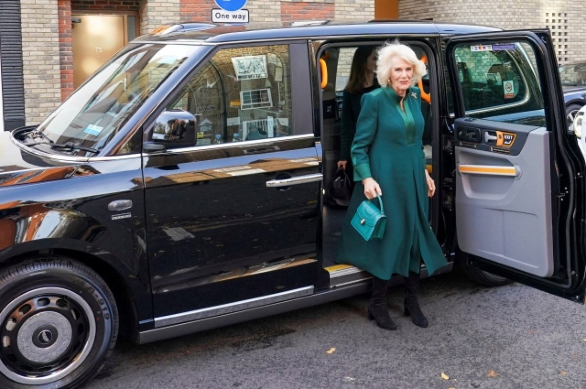    Новая британская королева решила сломать вековые традиции