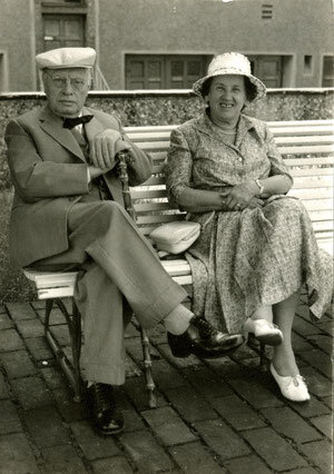 Бернхард Берст с женой в Борстае 
