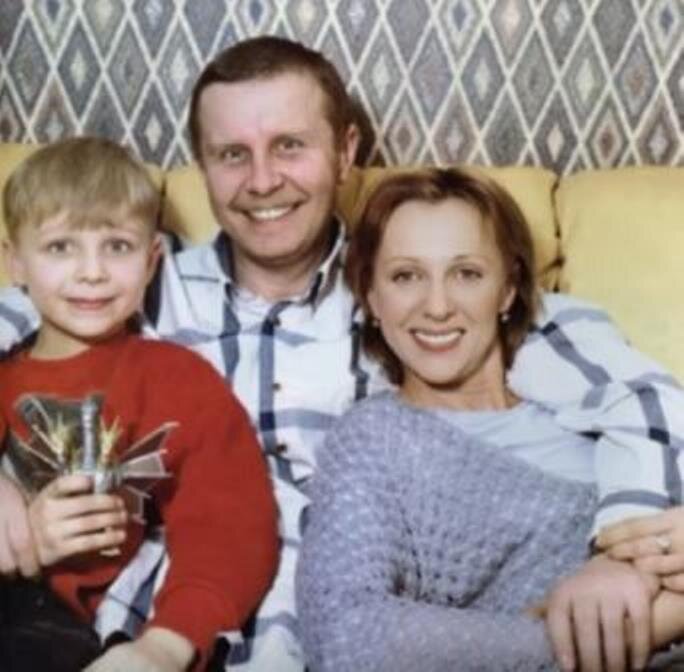 Елена Яковлева с мужем и сыном
