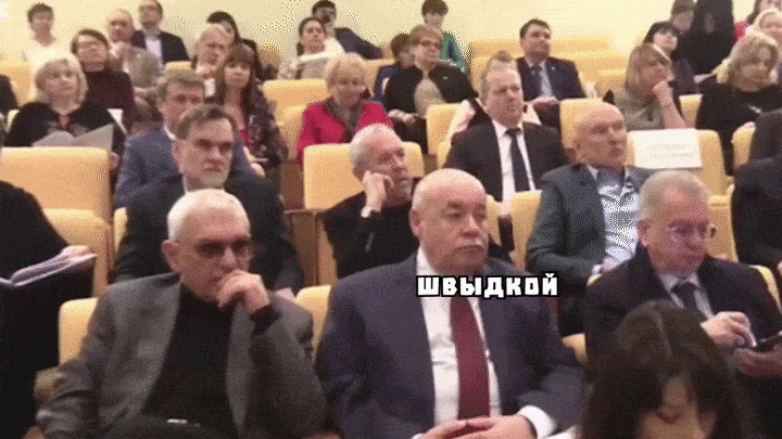 Я на всякий случай Пиотровского (директор Эрмитажа) тоже к артистам приписал. Он ведь всегда такой импозантный  по телевизору часто мелькает. Вдруг обидится, что я его просто историком назову?