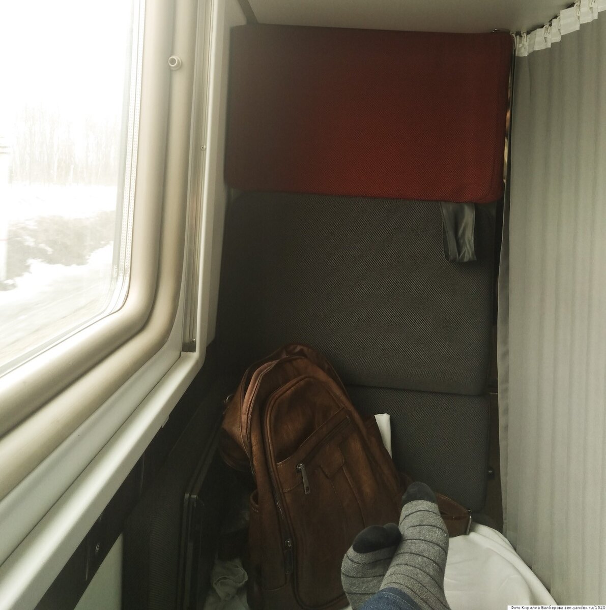 12 лайфхаков, которые сделают поездку в плацкартном вагоне комфортнее - Лайфхакер