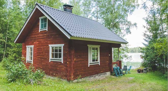 После строительства дома на садовом участке его необходимо поставить на кадастровый учет, чтобы закрепить права собственника.