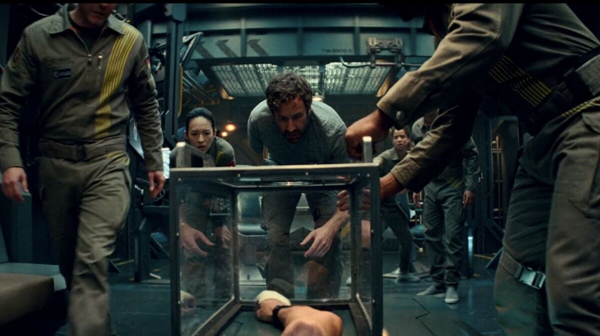 The Cloverfield Paradox / Парадокс Кловерфилда () Фантастика, триллер.