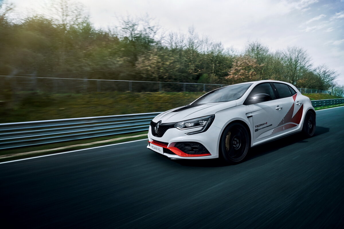 Renault Megane RS Trophy-R - самый быстрый переднеприводный автомобиль |  AUTO SPACE | Дзен