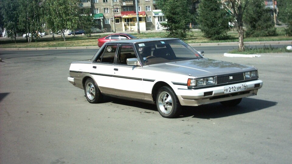 Toyota Cresta 1980-е