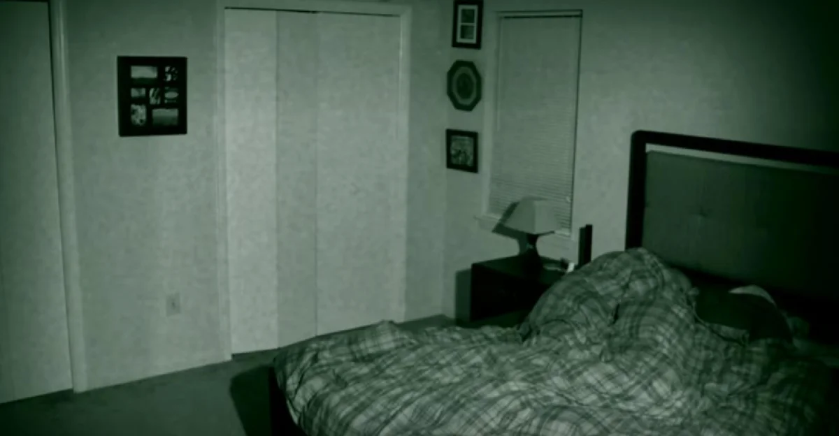 Порно скрытая камера спальне жены мастурбация: видео найдено
