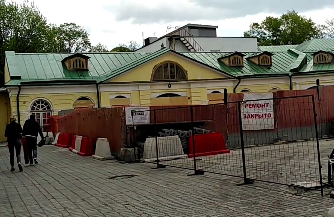 Каретные Сараи на пр. Мира