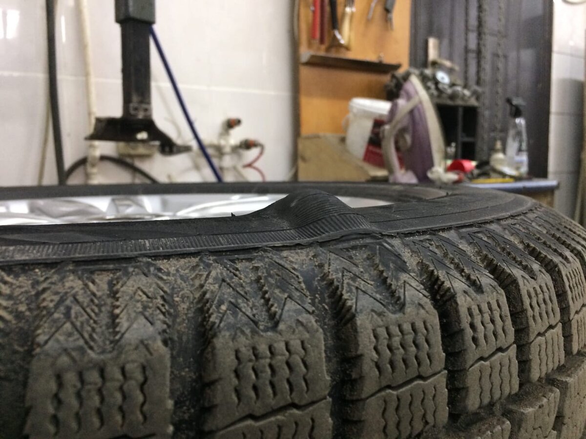 Toyo и так не славится надежностью каркаса, а здесь он еще и поврежден