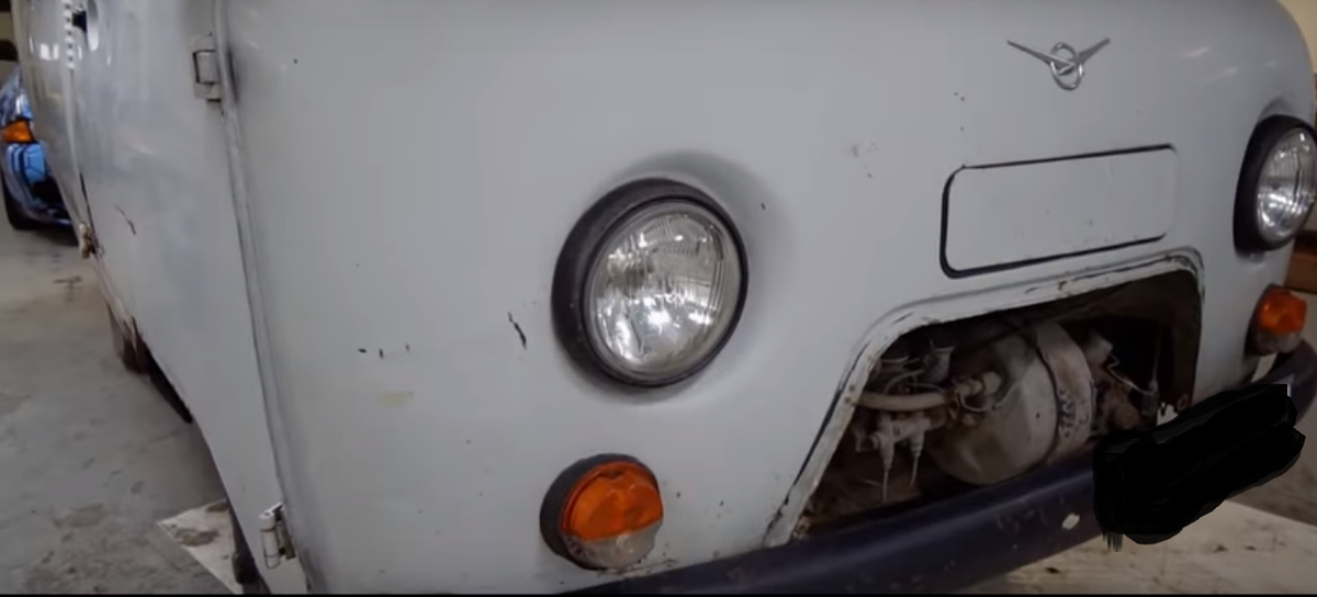 Мужики построили дерявянный дом на базе Уазика, вот что у них получилось