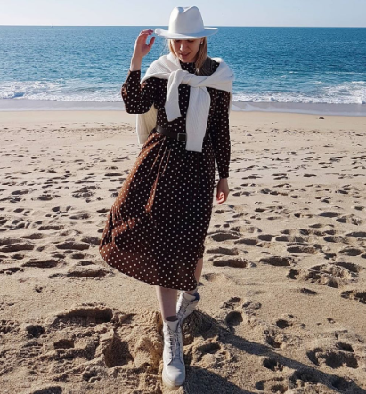 Вот как сидит на модели