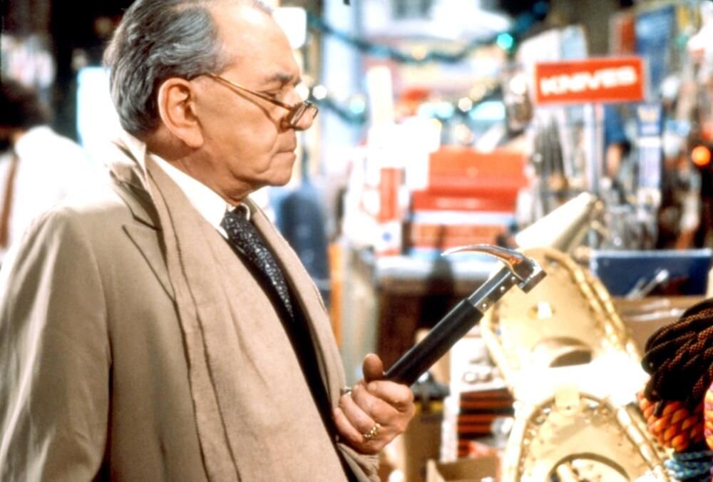 Кадр из фильма "Первый смертный грех" (1980)