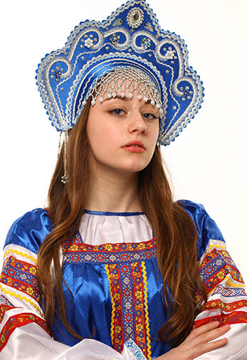 Женские русские народные костюмы