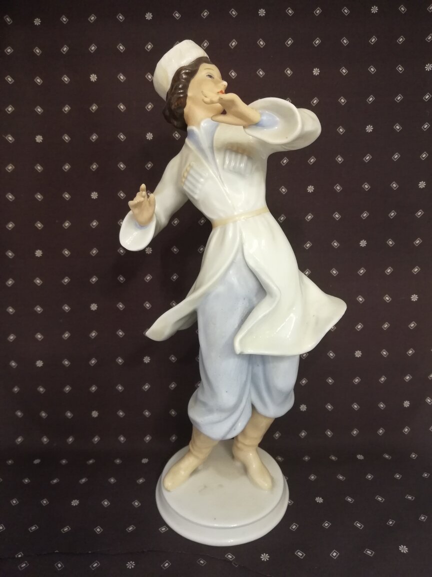 Статуэтка фирмы SHMAU BACH KUNST , Германия