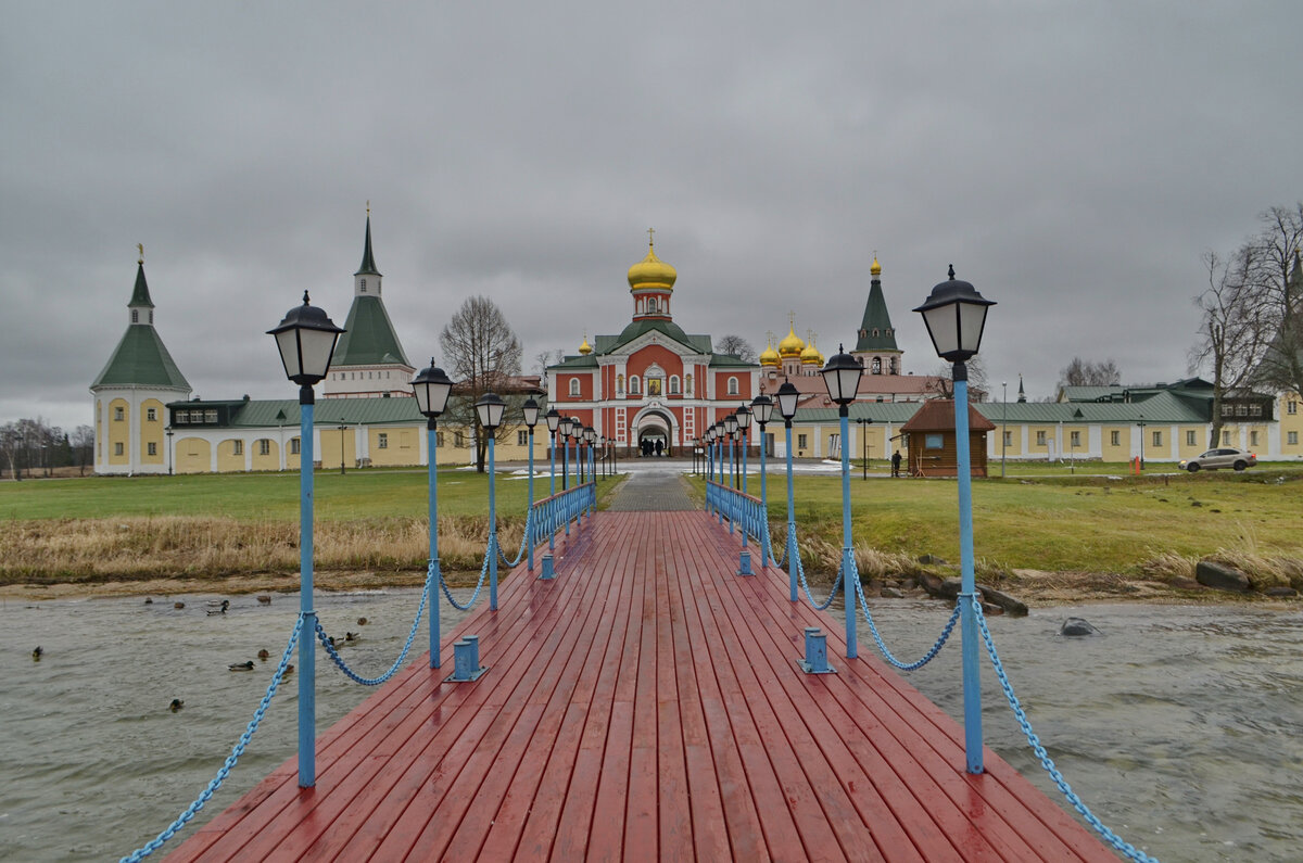 Легенды Валдая: от озерного чудовища до вечевого колокола | Путешествия ...