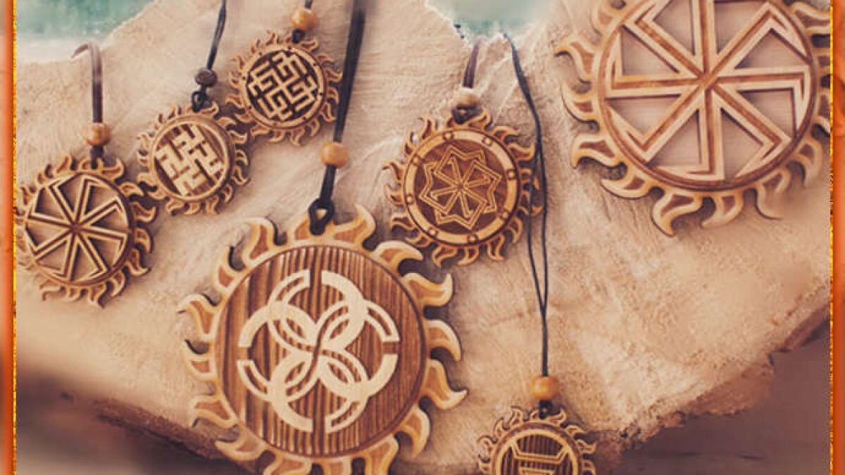 Славянские обереги. Фото из открытых источников.