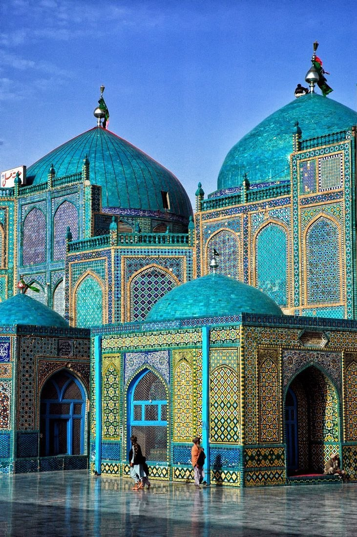 Голубая мечеть (Мазари-Шариф). Мечеть в Мазари-Шарифе Афганистан. Мазари Шариф Самарканде. Голубая мечеть Самарканд.