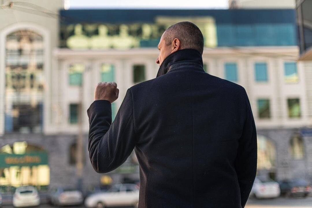 на фото автор статьи Константин Берсенев, руководитель юридического агентства "Советник"