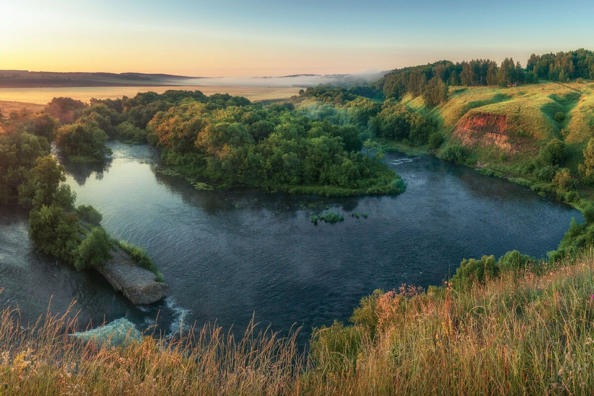 "Красивая Меча"