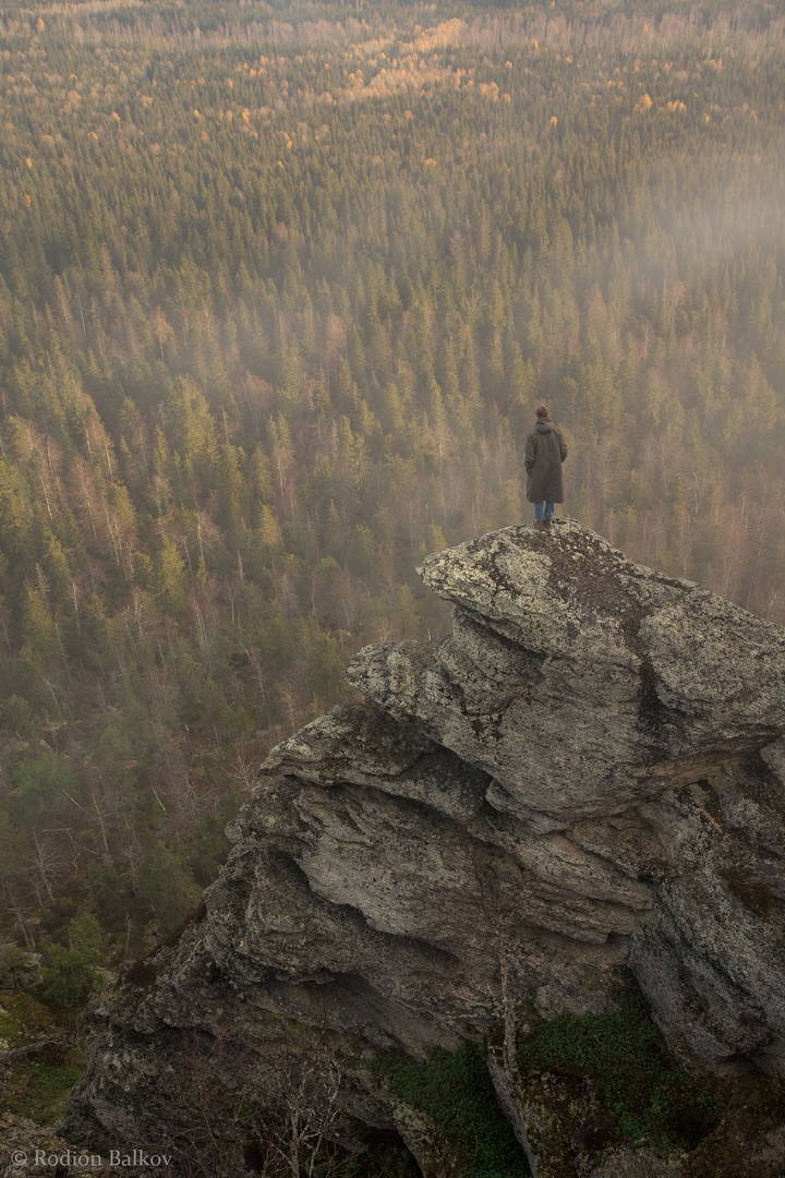 Полюдов камень.  Красновишерский район Пермского края. Фотограф - Родион Балков. Октябрь 2019