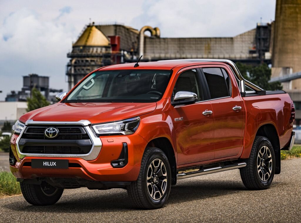 Toyota Hilux 8 поколения. Фото: autowp.ru/ toyota-global.com