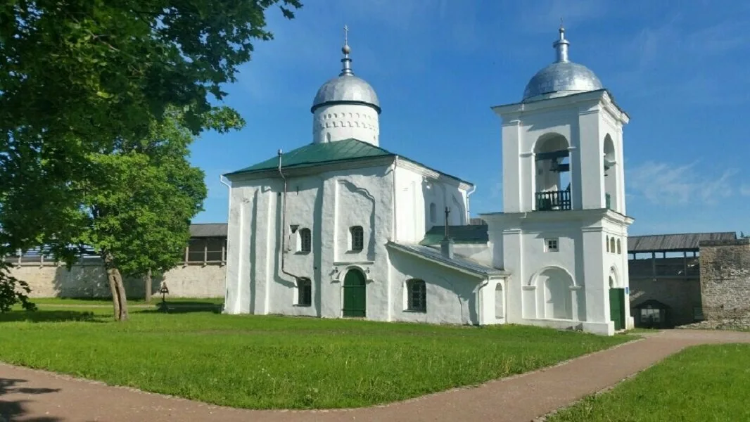 Собор свт. Николая Чудотворца (Изборск)