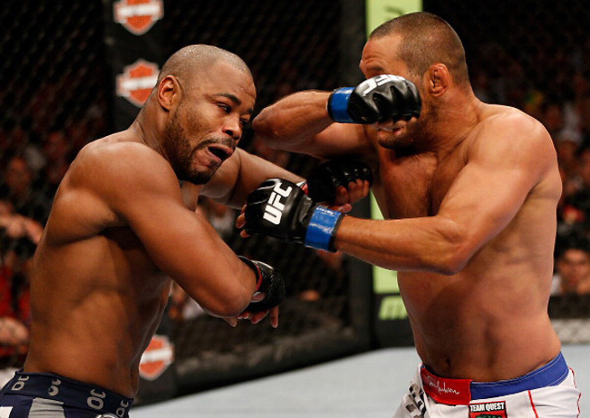 Статистика боёв:  47 поединков, 16 нокаутов.