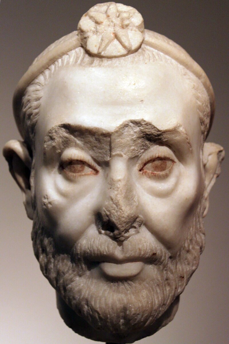 Манетон, скульптура (из открытого доступа)