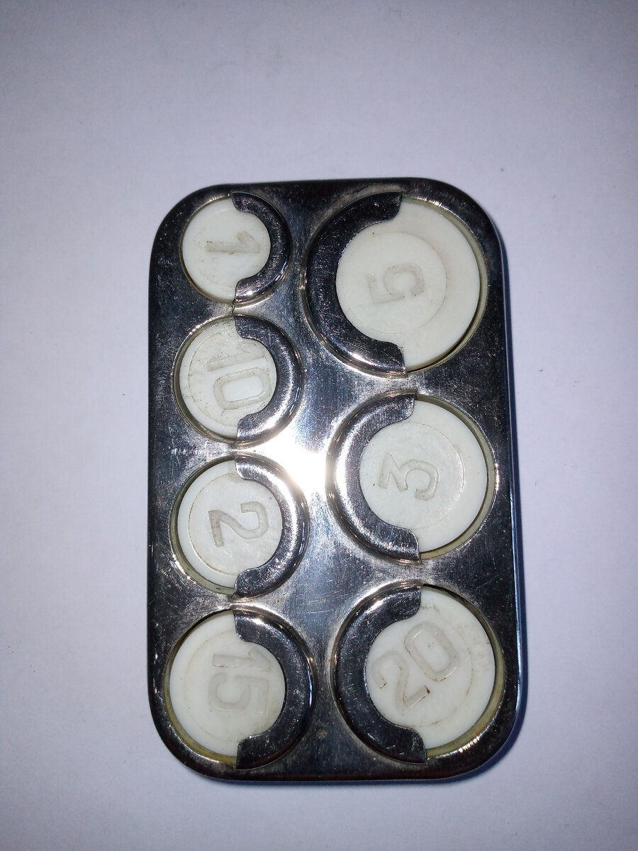 Редкая монетница , в редком исполнении.