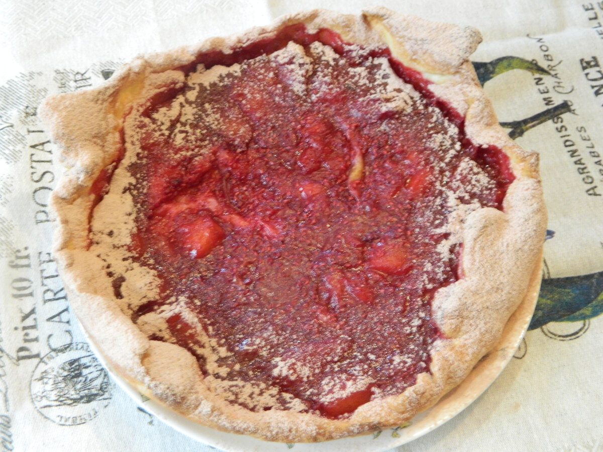 Ягодный пирог