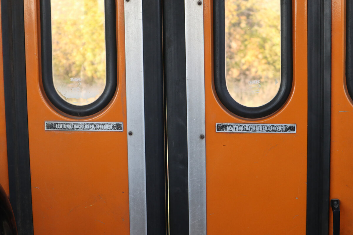 Последние "икарусы" России работают в Курске