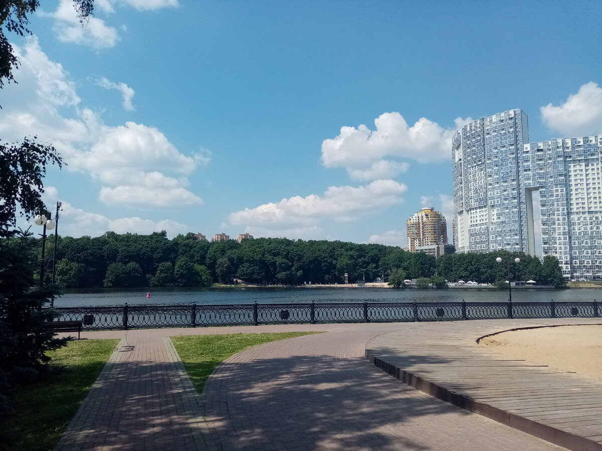 начало набережной