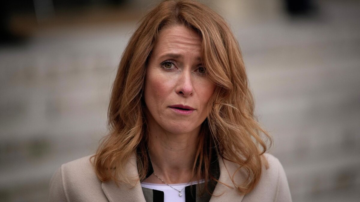 Премьер Эстонии медленно ушла в отставку 