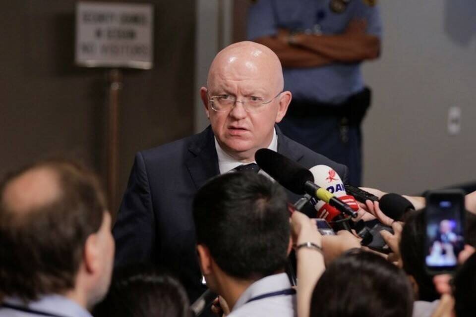    Россия распространила в СБ ООН и Генассамблее фотосвидетельства обстрелов ЗАЭС со стороны ВСУ  GLOBAL LOOK PRESS