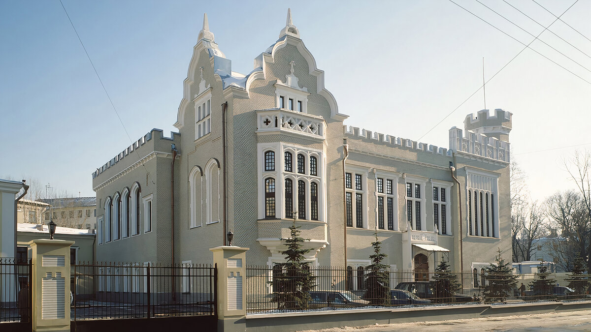 Фасад особняка барона Кнопа