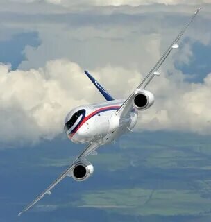 Красивая картинка "Сухого Суперджета-100" из интернета. ОСТАЛЬНЫЕ ФОТО, ПРЕДСТАВЛЕННЫЕ В СТАТЬЕ, ИЗ ЛИЧНОГО ФОТОАРХИВА АВТОРА ТЕКСТА.