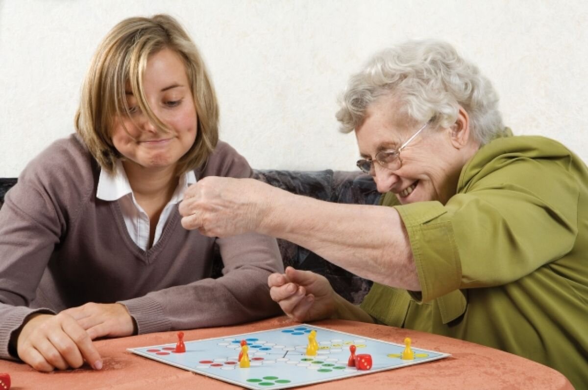    Врач назвал способы замедлить развитие деменции