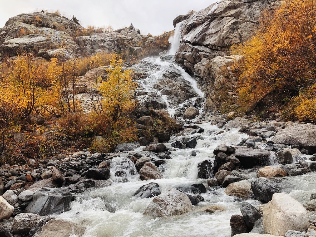 Алибекский водопад фото