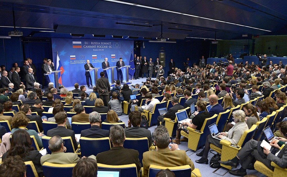 Последний саммит Россия-ЕС. Январь 2014 года. http://www.kremlin.ru/events/president/news/20113/photos/18567 