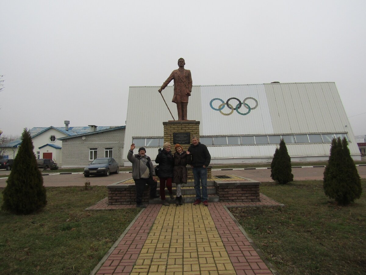   А  это  они  к  нам  в  гости  приезжали 